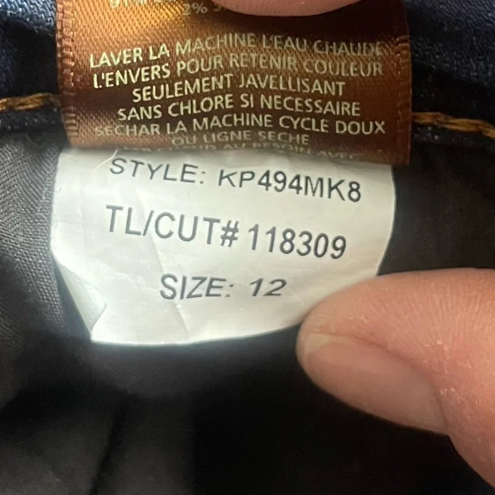 Kut from the Kloth Indigo Straight Leg Jeans size 12